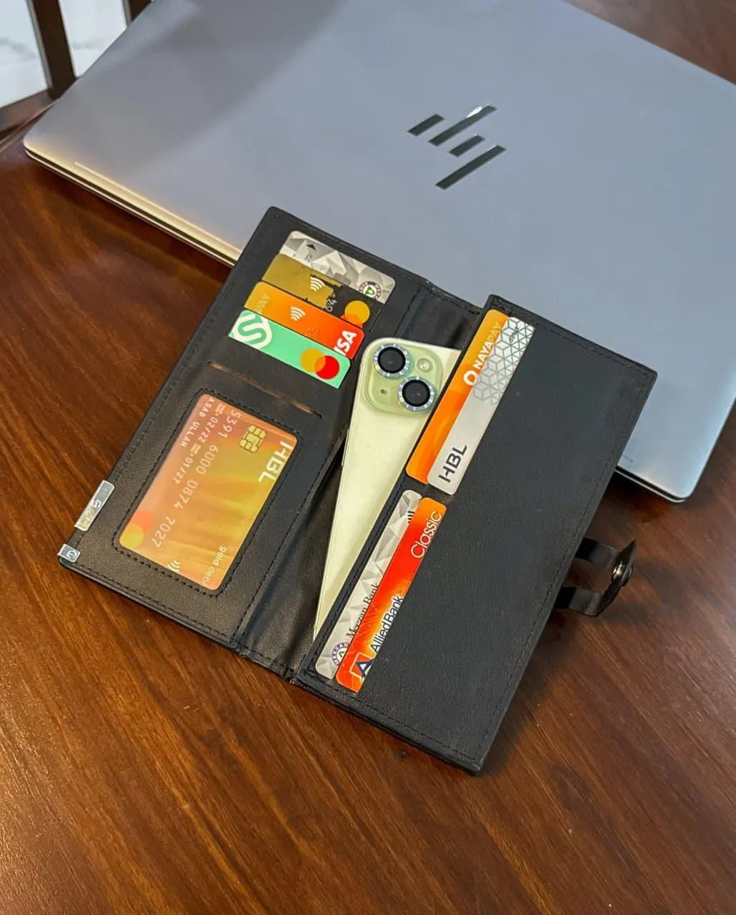 Leather Bi Fold Wallet for Men