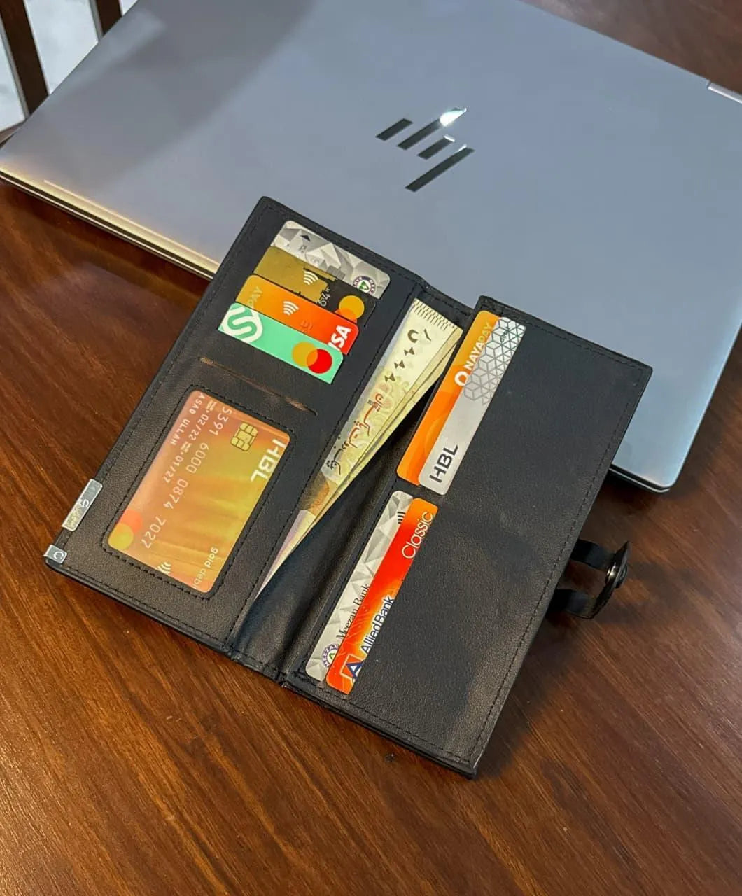Leather Bi Fold Wallet for Men