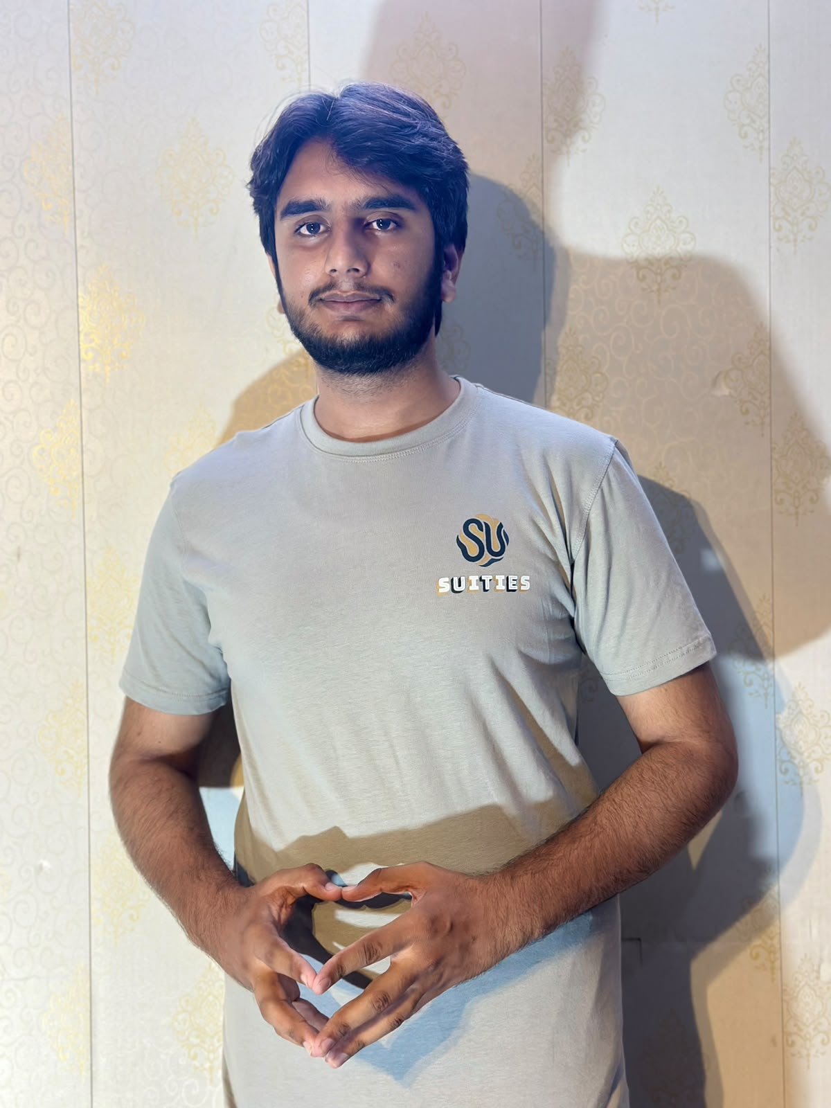 Casual Grey Cotton Crew Neck T-Shirt with Chest Graphic