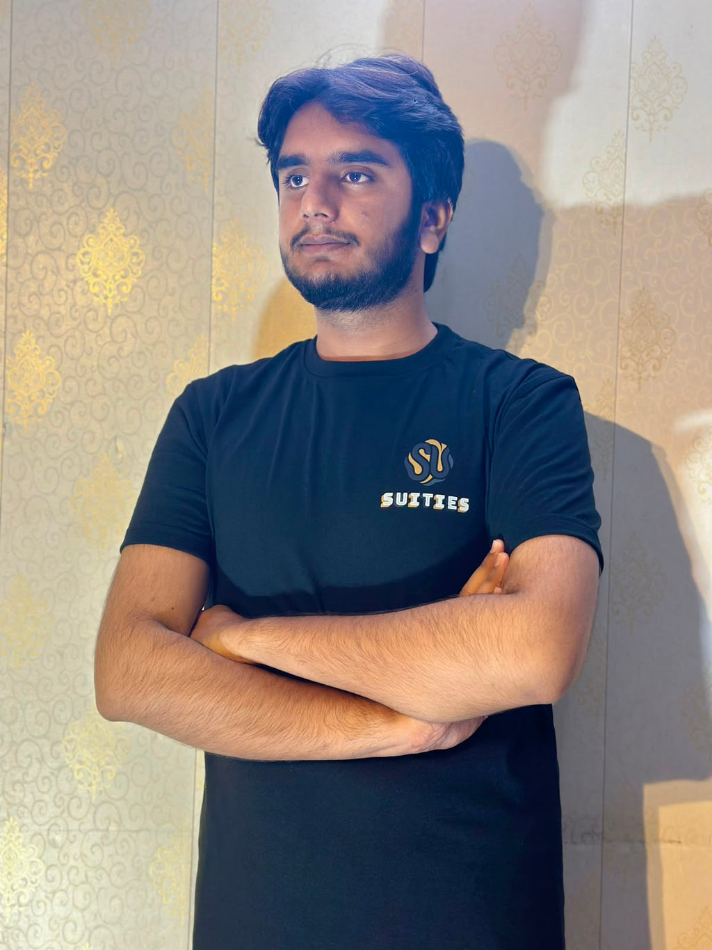 Casual Classic Black Cotton Crew Neck T-Shirt with Chest Graphic
